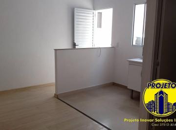 Casa · 25m² · 1 Quarto · KITNET PRONTA PARA MORAR!