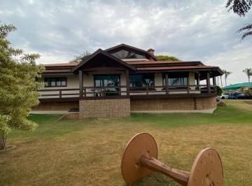 Casa · 7000m² · 7 Quartos · 5 Vagas · CHÁCARA À VENDA - CONDOMÍNIO EM BOITUVA