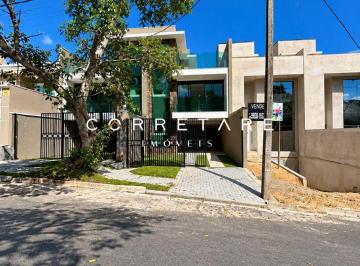 Casa de 3 quartos, Curitiba · Triplex Novo com Fino Acabamento | 180m² | Fachada em Vidro | Bairro Nobre