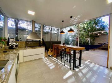 Casa de 3 quartos, Osasco · Casa de 135 m² com 3 quartos à venda em Vila Yara