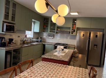 584327a2-0ff6-48a8-9822-3d774ec4e107 · Casa de vila para venda em Piqueri com 4 quartos, sendo 2 suítes, 494m²