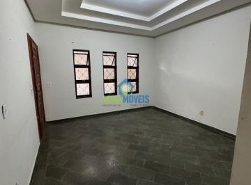 Casa de 3 quartos, Araçatuba · Casa para venda em Conjunto Habitacional Hilda Mandarino de 161.75m² com 3 Quartos e 2 Garagens