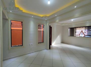 Casa · 194m² · 4 Quartos · Conforto, sofisticação e excelente localização!