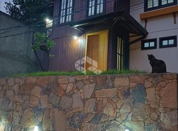 Photo 1 · CASA À VENDA NO PÂNTANO DO SUL, FLORIANÓPOLIS - 2 QUARTOS, TERRENO DE 360 M² E P