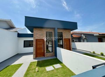 Casa · 49m² · 2 Quartos · 1 Vaga · Linda casa geminada de 2 quartos em Bela Vista, Palhoça!