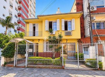Comercial · 287m² · 3 Vagas · Casa com 286 m², 2 Pavimentos Independentes e Amplo Pátio no Menino Deus