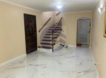 Imagem Principal · Sobrado à venda com 3 quartos, sendo 1 suíte, em Vila Sônia, São Paulo