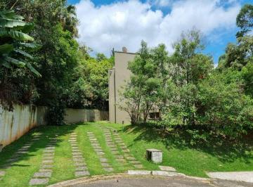 Casa · 188m² · 3 Quartos · 4 Vagas · Casa de Condomínio para alugar em Granja Viana de 188.00m² com 3 Quartos, 1 Suite e 4 Garagens