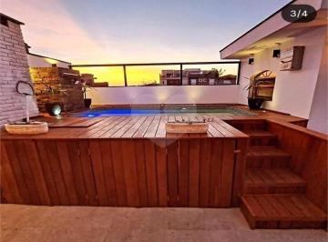 Casa · 350m² · 3 Quartos · 4 Vagas · Casa para venda e aluguel em Utinga de 350.00m² com 3 Quartos, 3 Suites e 4 Garagens