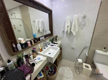Apartamento · 163m² · 4 Quartos · 3 Vagas · Apartamento de 4 dormitórios com 2 suítes e vista para o mar na Enseada Azul em Guarapari