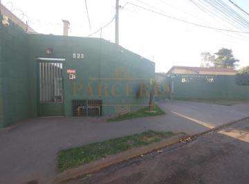 Casa · 52m² · 2 Quartos · 2 Vagas · Casa para alugar em Petit-trianon de 52.00m² com 2 Quartos e 2 Garagens