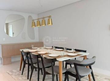 Apartamento · 139m² · 3 Quartos · 2 Vagas · Locação anual, alto padrão FG com 3 suítes, Centro - Balneário Camboriú