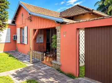 Casa · 200m² · 4 Quartos · 2 Vagas · VILLARINHO VENDE LINDA CASA JUNTO A SEPÉ NA MEDIANEIRA POA/RS