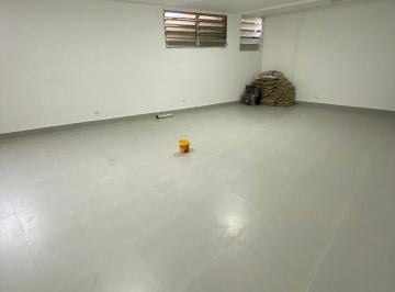 i1.jpg · Sala Comercia Parque América