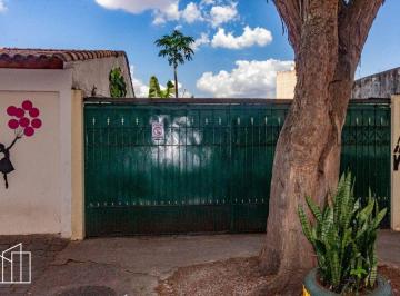 Casa (sobrado) de 154 m², Bela Vista, depósito, quintal. · Casa (sobrado) de 154 m², Bela Vista, depósito, quintal