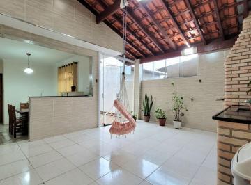 Casa (sobrado) de 202 m², Jardim Itapoan, 1 suíte, varanda gourmet. · Casa (sobrado) de 202 m², Jardim Itapoan, 1 suíte, varanda gourmet, home office,