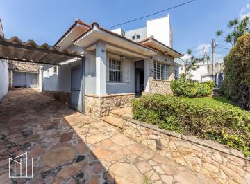 Casa 298 m², Vila Sônia. · Casa de 298 m², Vila Sônia, perto do metrô Vila Sônia - Professora Elizabeth Ten