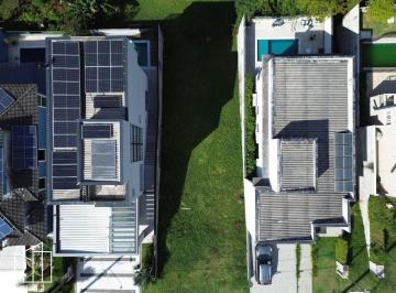 Terreno de 301 m², Suru. · Terreno de 301 m², Suru