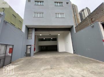 Galpão com energia trifásica, Vila Osasco, mezanino e recuo para estacionamento · Galpão com energia trifásica, Vila Osasco, mezanino e recuo para estacionamento