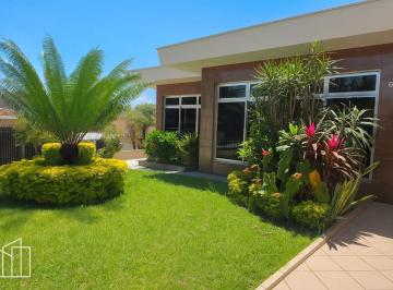 Casa 246 m², São Domingos, 1 suíte. · Casa de 246 m², São Domingos, 1 suíte