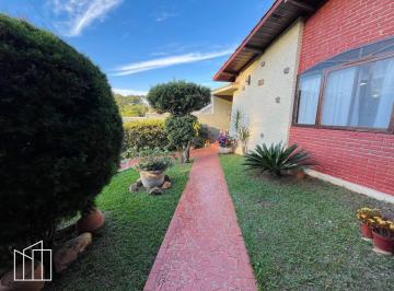 Casa em condomínio de 289 m², Pinus Park, 1 suíte, lareira, piscina. · Casa em condomínio de 289 m², Pinus Park, 1 suíte, lareira, piscina, churrasquei
