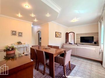 Casa 178 m², Jardim Zaira. · Casa de 178 m², Jardim Zaira