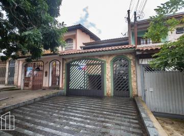 Casa 200 m², Jardim Ana Maria, 1 suíte, varanda gourmet, quintal. · Casa de 200 m², Jardim Ana Maria, 1 suíte, varanda gourmet, quintal