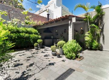Casa 300 m², Pinheiros, perto da estação Fradique Coutinho, 1 suíte. · Casa de 300 m², Pinheiros, perto da estação Fradique Coutinho, 1 suíte, varanda