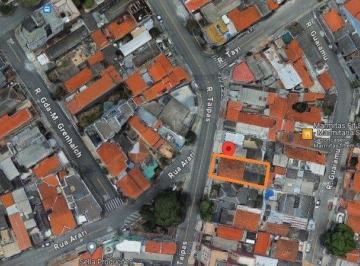 Terreno de 240 m², Santa Maria. · Terreno de 240 m², Santa Maria