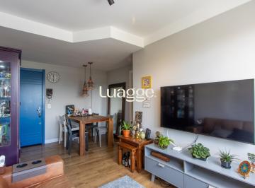 Apartamento · 57m² · 2 Quartos · 2 Vagas · Apartamento semi mobiliado de 2 quartos com suíte, vaga dupla, no bairro Azenha