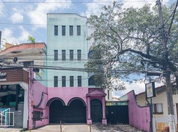 Prédio comercial de 720 m², Jardim do Mar, depósito. · Prédio comercial de 720 m², Jardim do Mar, depósito