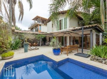 Casa em condomínio de 550 m², Vila Andrade, 4 suítes, varanda gourmet. · Casa em condomínio de 550 m², Vila Andrade, 4 suítes, varanda gourmet, closet, a