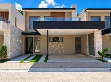 Casa · 230m² · 3 Quartos · 3 Vagas · Casa à venda em Alphaville, localizada no Condomínio Singular.