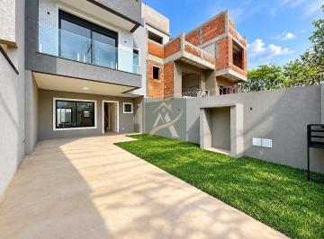 Casa · 170m² · 3 Quartos · 2 Vagas · Sobrado à Venda no Portão com 3 Quartos, Suíte e Terraço com Preparação para SPA