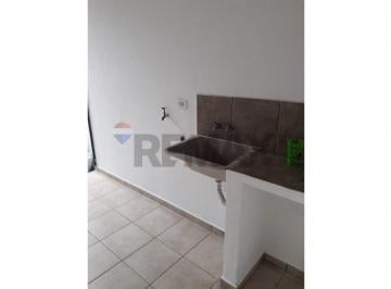 Casa · 40m² · 1 Quarto · 4 Vagas · Casa Independente no Bairro do Parque São Lucas!!!