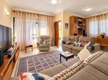 Casa · 205m² · 2 Vagas · Casa para venda em Jardim São José (Zona Norte) com 3 quartos, sendo 1 suíte, 205m²
