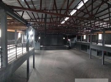 Comercial · 2000m² · 50 Vagas · Alugue Galpão Comercial em Vila Mogilar - Mogi das Cruzes