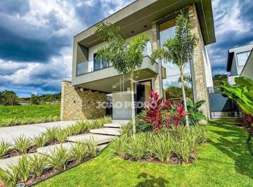 Casa · 313m² · 4 Quartos · Casa à venda - em Taubaté