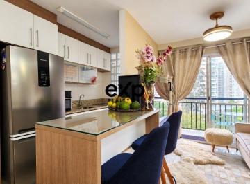 Apartamento · 55m² · 2 Quartos · 1 Vaga · Vero Vila Augusta: Apartamento 55 m² com sacada, planejados e piscina aquecida.