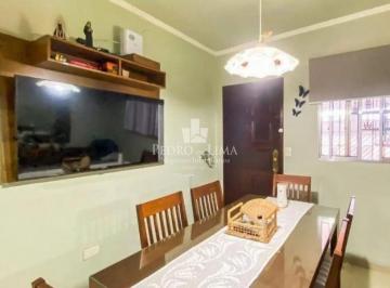 Casa · 194m² · 4 Quartos · 2 Vagas · Sobrado à venda no Ermelino Matarazzo com 194 m², 4 quartos, suíte e 2 vagas