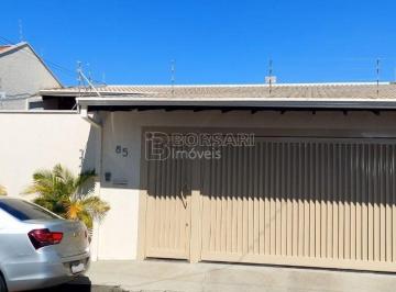 Casa · 184m² · 3 Quartos · 2 Vagas · Casa Padrão em Araraquara