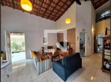 Casa · 225m² · 4 Quartos · 3 Vagas · Casa para Aluguel - Serra Grande, 4 Quartos,  225 m² - Niterói
