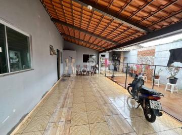 45da6a898874c3fe28ce007d389e0e8d216f9ffa · Casa com 2 dormitórios à venda, 90 m² por R$ 200.000,00 - Setor Nossa Senhora da Saúde - Itumbiara/G