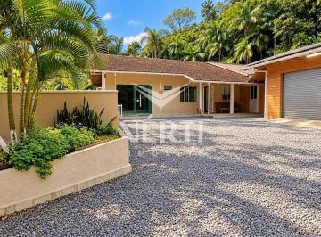 Casa · Sítio com 15.000 m², Piscina e Estrutura Rural na Itoupava Central – Blumenau