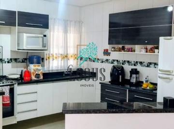 7a3e69a2f08c17790644238328ee98916a40150e · Apartamento bem distribuído com 75m² composto por 2 dormitórios sendo 1 suíte, à venda por R$ 480.00