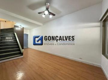 Casa · 171m² · 3 Quartos · 2 Vagas · Sobrado residencial com 3 quartos e quintal para aluguel no Bairro Anchieta