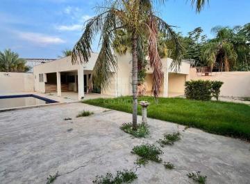 Casa · 120m² · 3 Quartos · 4 Vagas · Casa com 3 Quartos, suíte, Piscina e Energia Solar no Nossa Senhora Aparecida