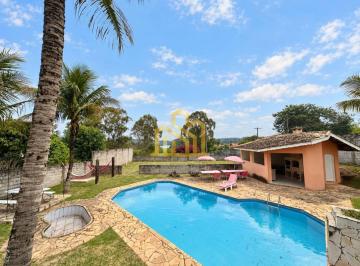 a20eb3e0d5481a0f9fd12853ae87a53801eab864 · Casa com Piscina e Campo de Futebol 3 dorms. 600 m² em Condomínio - Atibaia/SP
