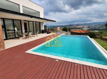 b26716c9472740eea171d2596ac562ad53623974 · Casa com 4 dormitórios à venda, 396 m² por R$ 2.675.000,00 - Alto da Floresta - Bom Jesus dos Perdõe