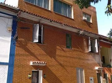 Casa · 200m² · 5 Quartos · 3 Vagas · Casa de Vila Residencial à Venda / 5 Quartos / com vaga em Botafogo – Rio de Janeiro